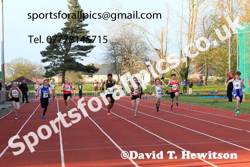75 metres, 2022 NEGP No. 1,  Monkton Stadium, April 20th, on a very cold night. Photo: David T. Hewitson/Sports for All Pics